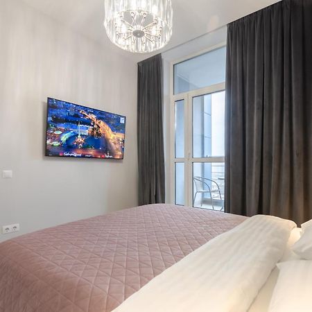 Petrovdom Apartments 267-373 In Rc Central Park, 7 John Mccain Street Kiev Exterior foto