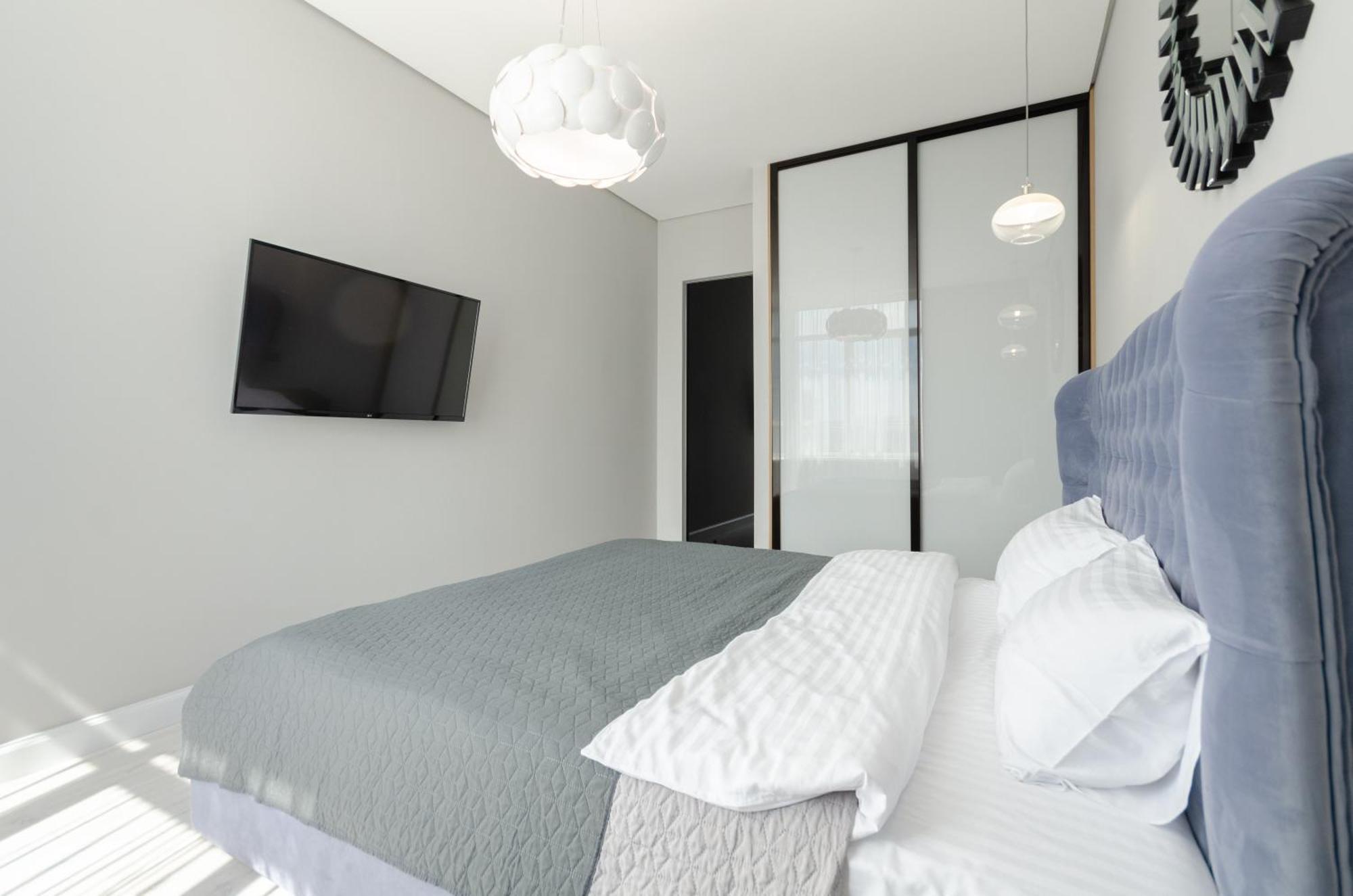 Petrovdom Apartments 267-373 In Rc Central Park, 7 John Mccain Street Kiev Exterior foto