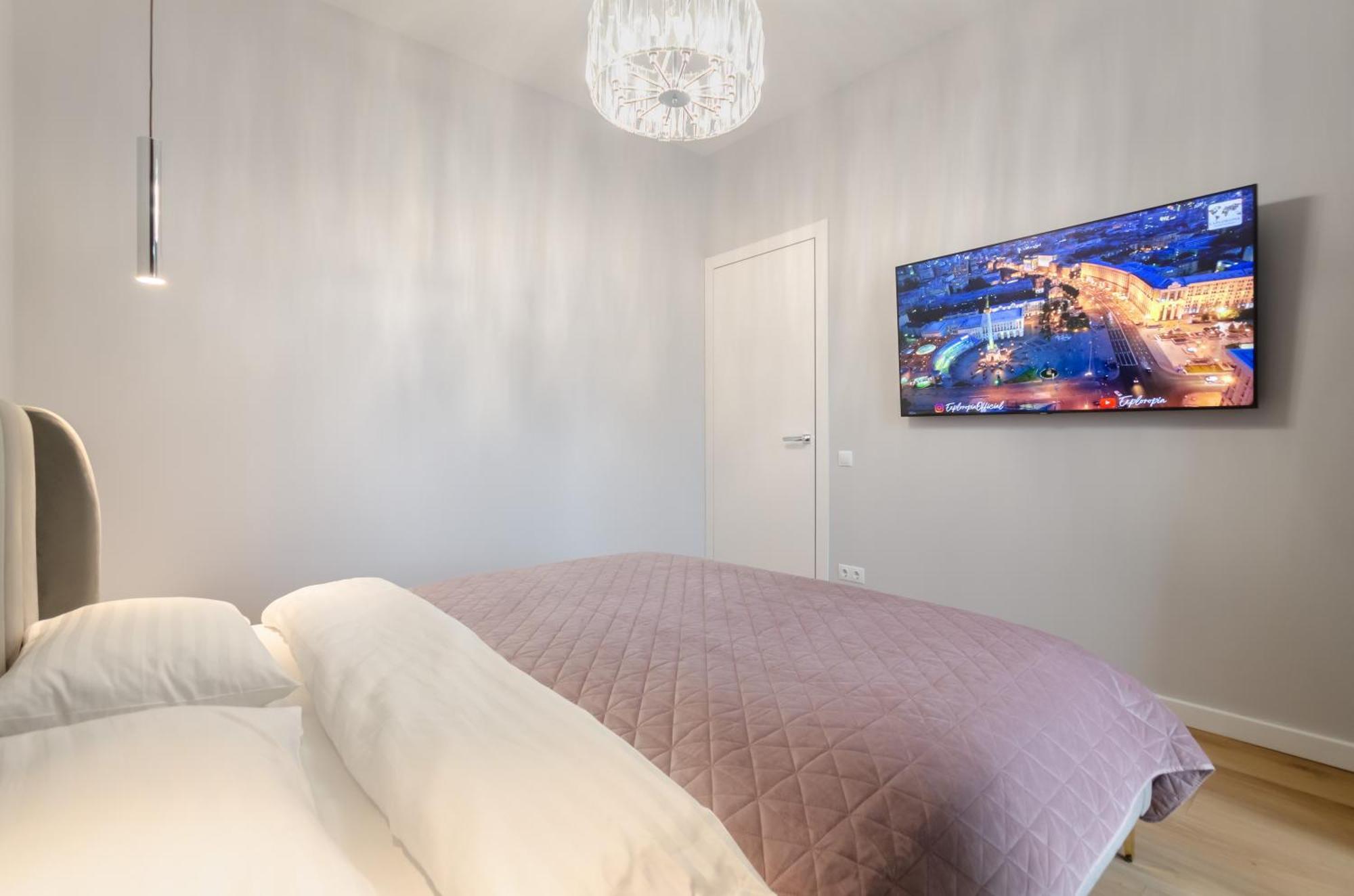 Petrovdom Apartments 267-373 In Rc Central Park, 7 John Mccain Street Kiev Exterior foto